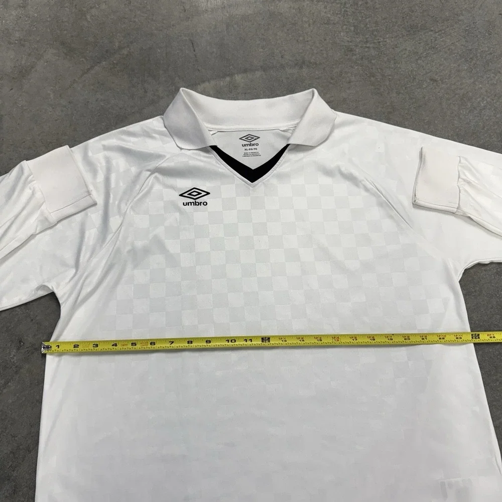 UMBRO L SIZE V-NECK COLLARED $80 NWT LONG SLEEVE CHECKERBOARD MENS SPORT SHIRT